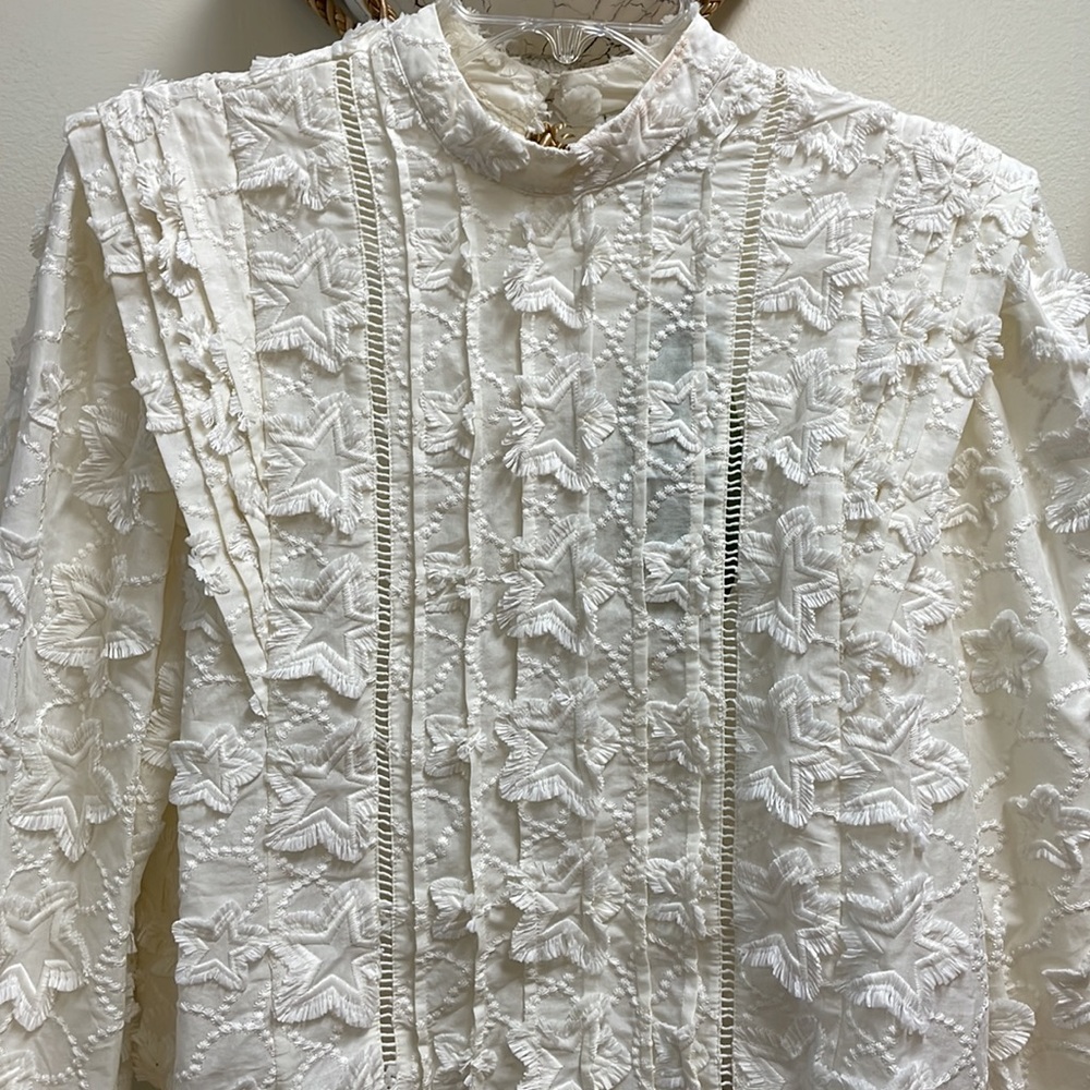 New Women’s Farm Rio Ivory 3D Stars Blouse For Anthropologie!!🔥🔥🔥 - Picture 6 of 16